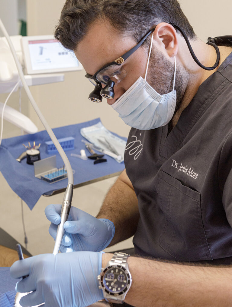 clinica-dental-jesus-mora-05
