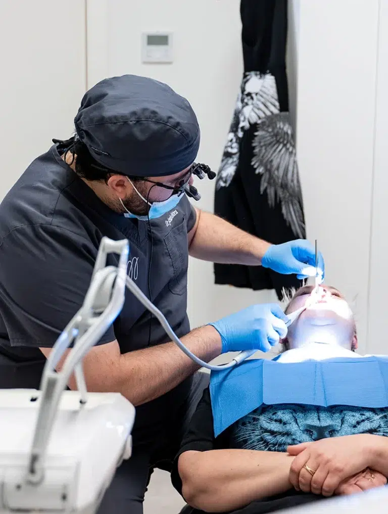 Slide_D-Clinica_Dental_Jesus_Mora